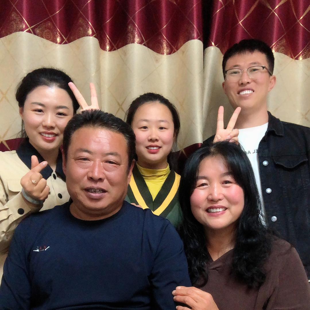李岚