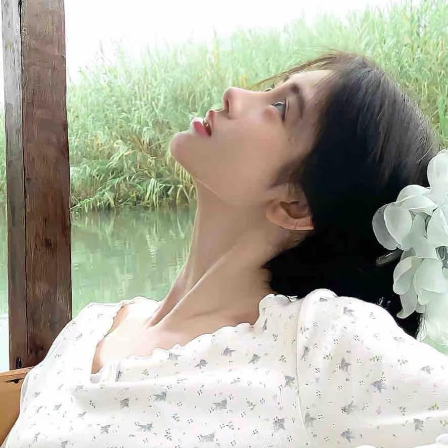 悲伤泡芙卷