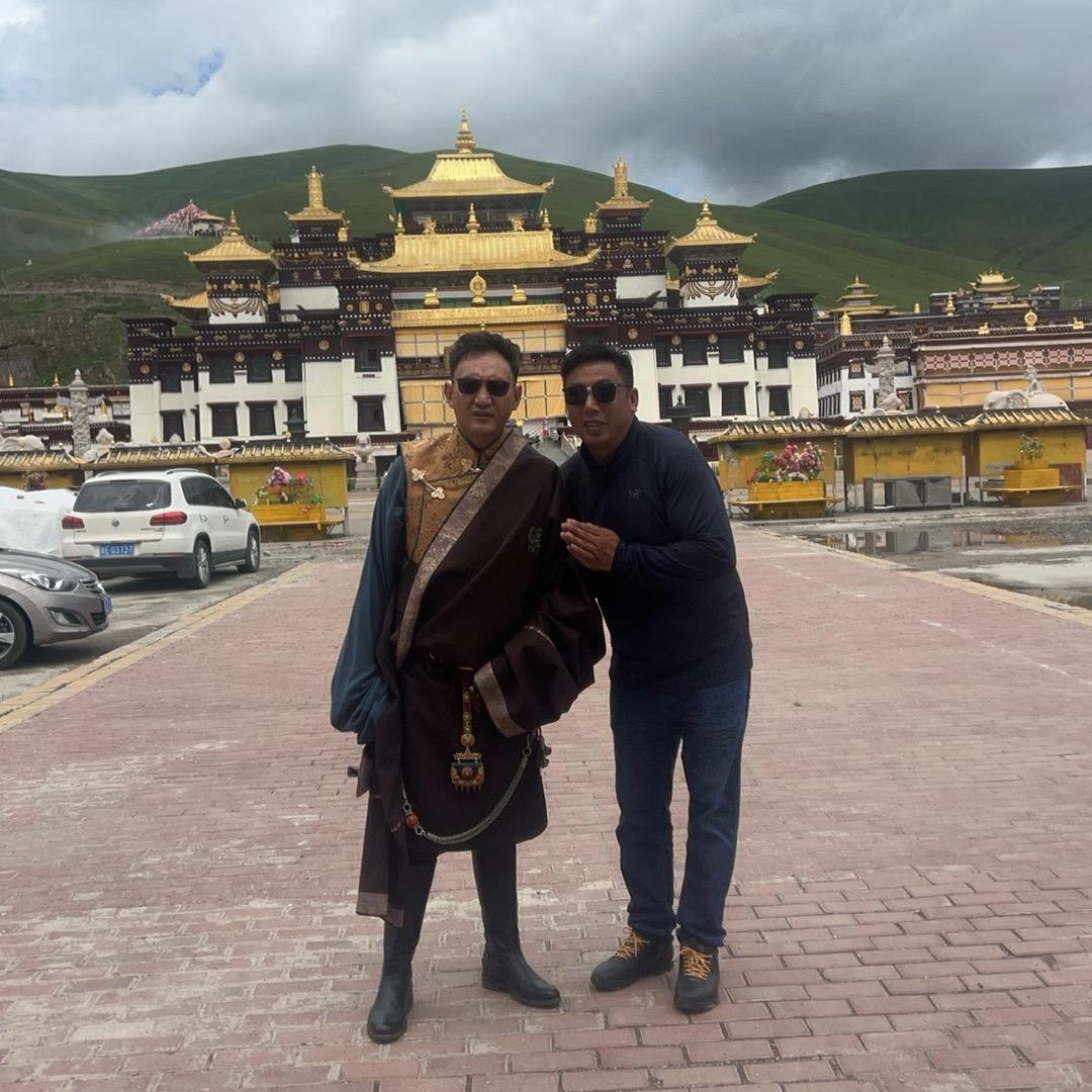 龙达雅卓扎西俄尕