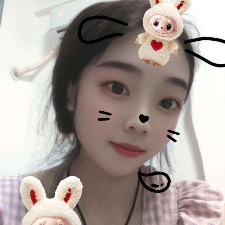 梅梅😘