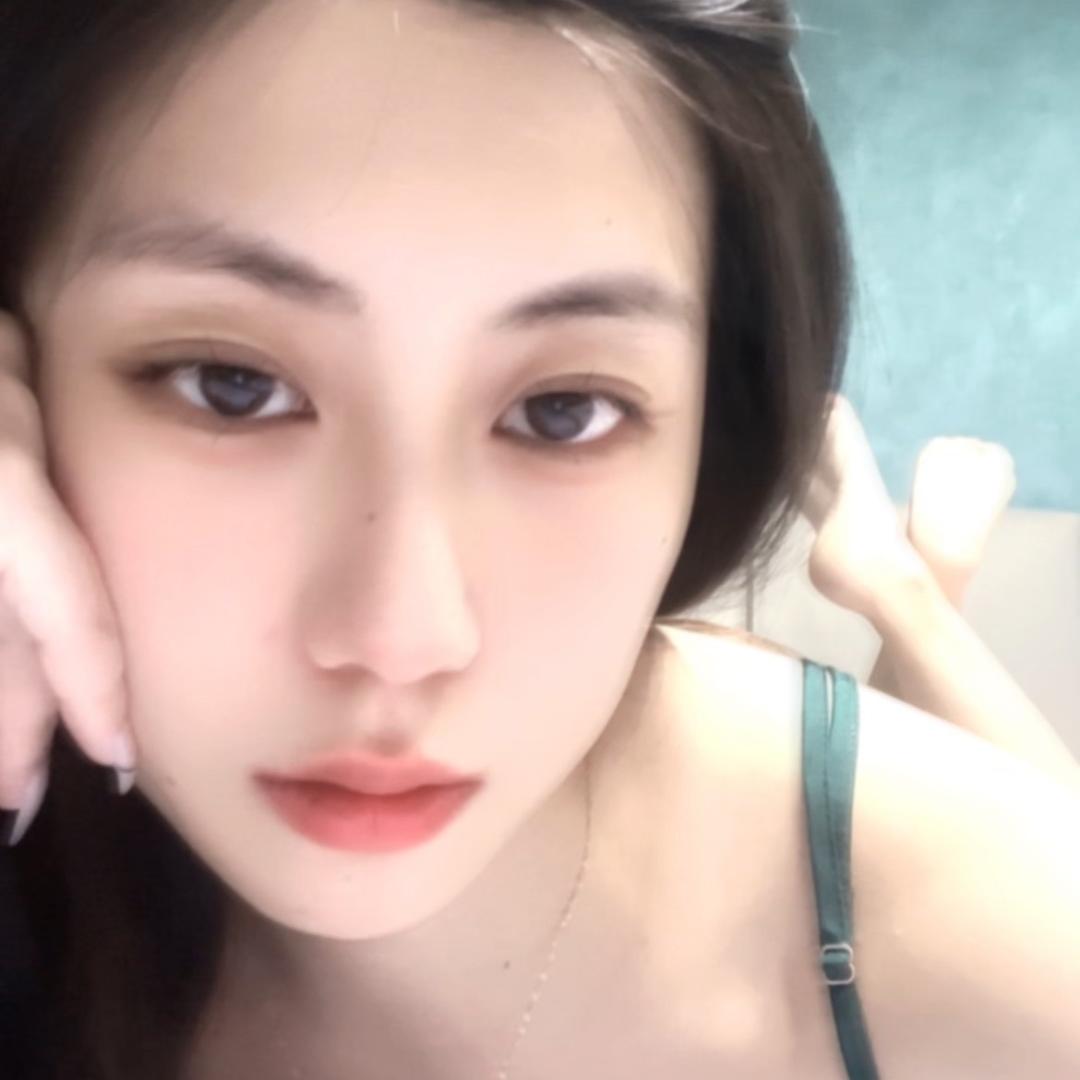 笛诗妮