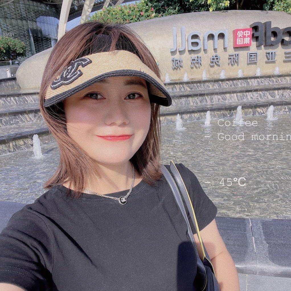 丹妮在韩国🇰🇷