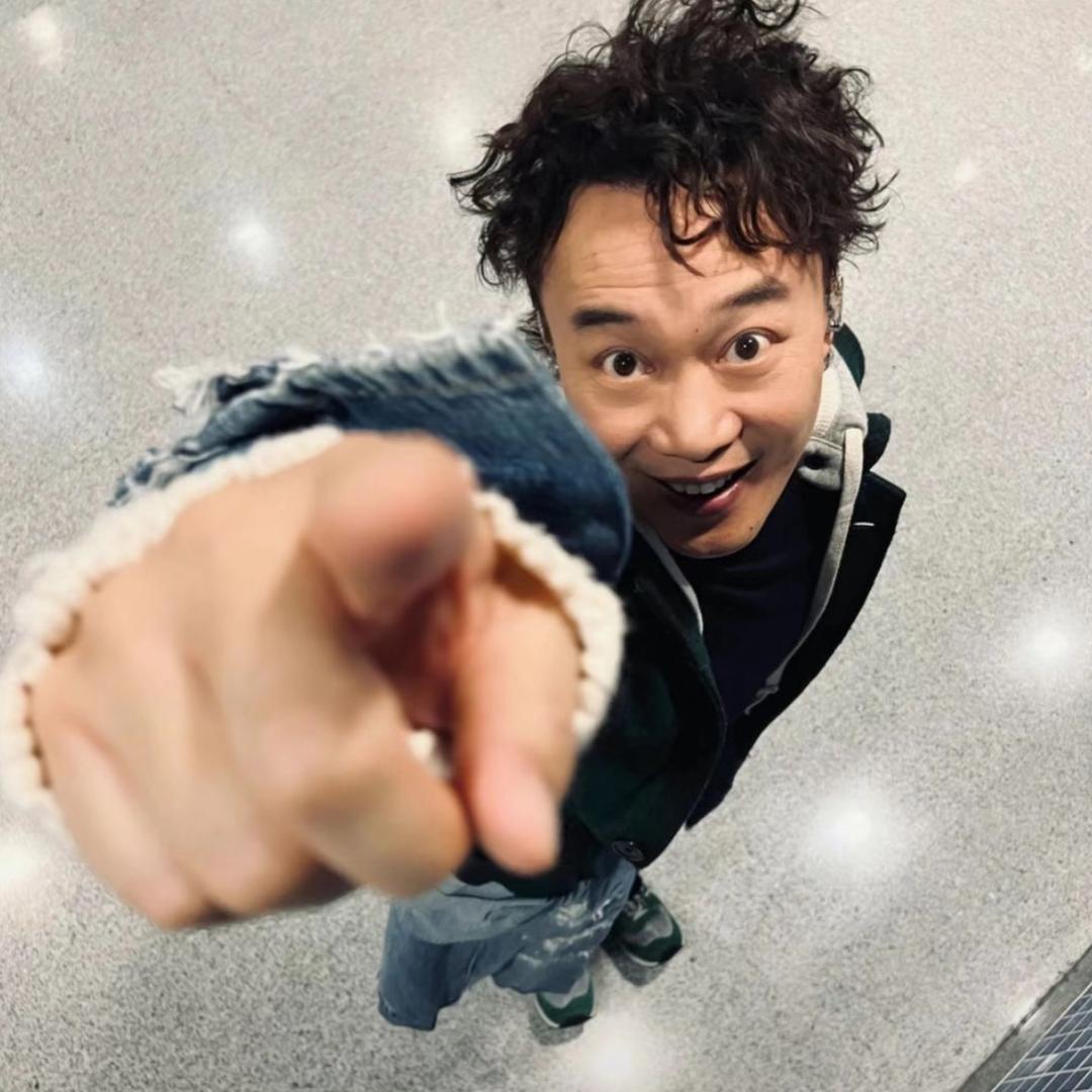 就不告诉你