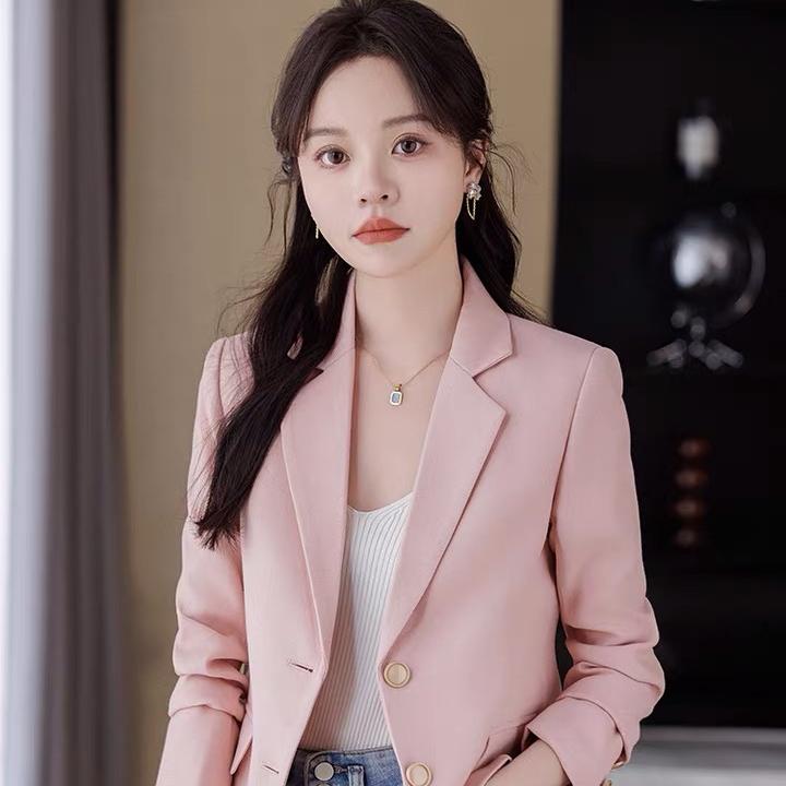 一沁轻奢女装