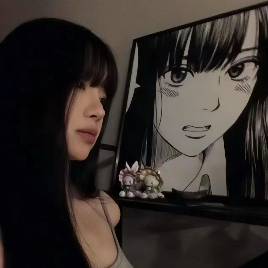 西西.