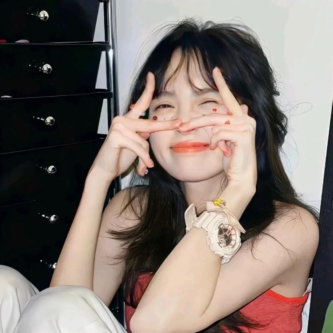 梨涡小甜甜呀✨