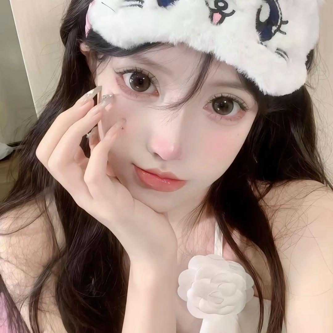 妮妮。