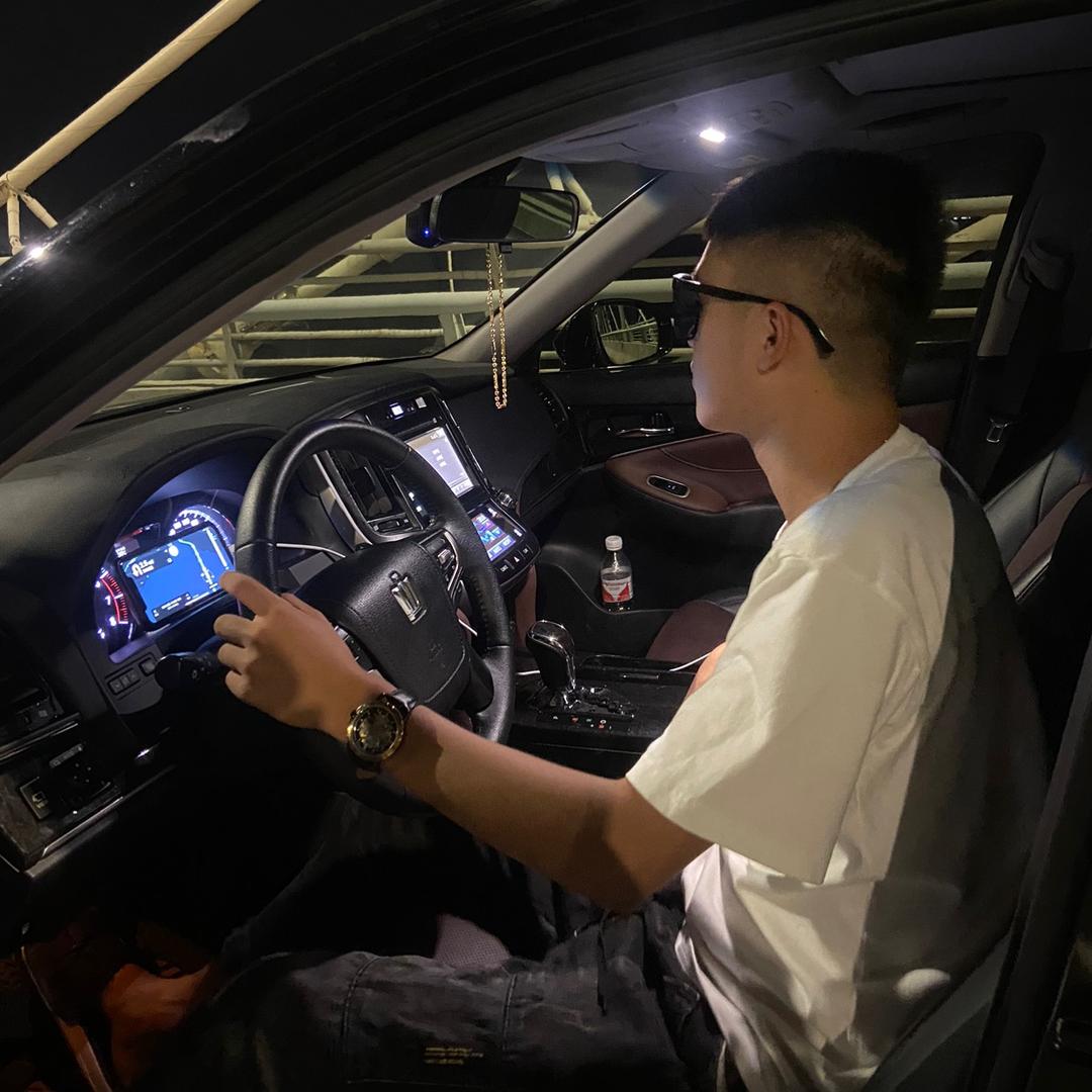 龙仔玩車