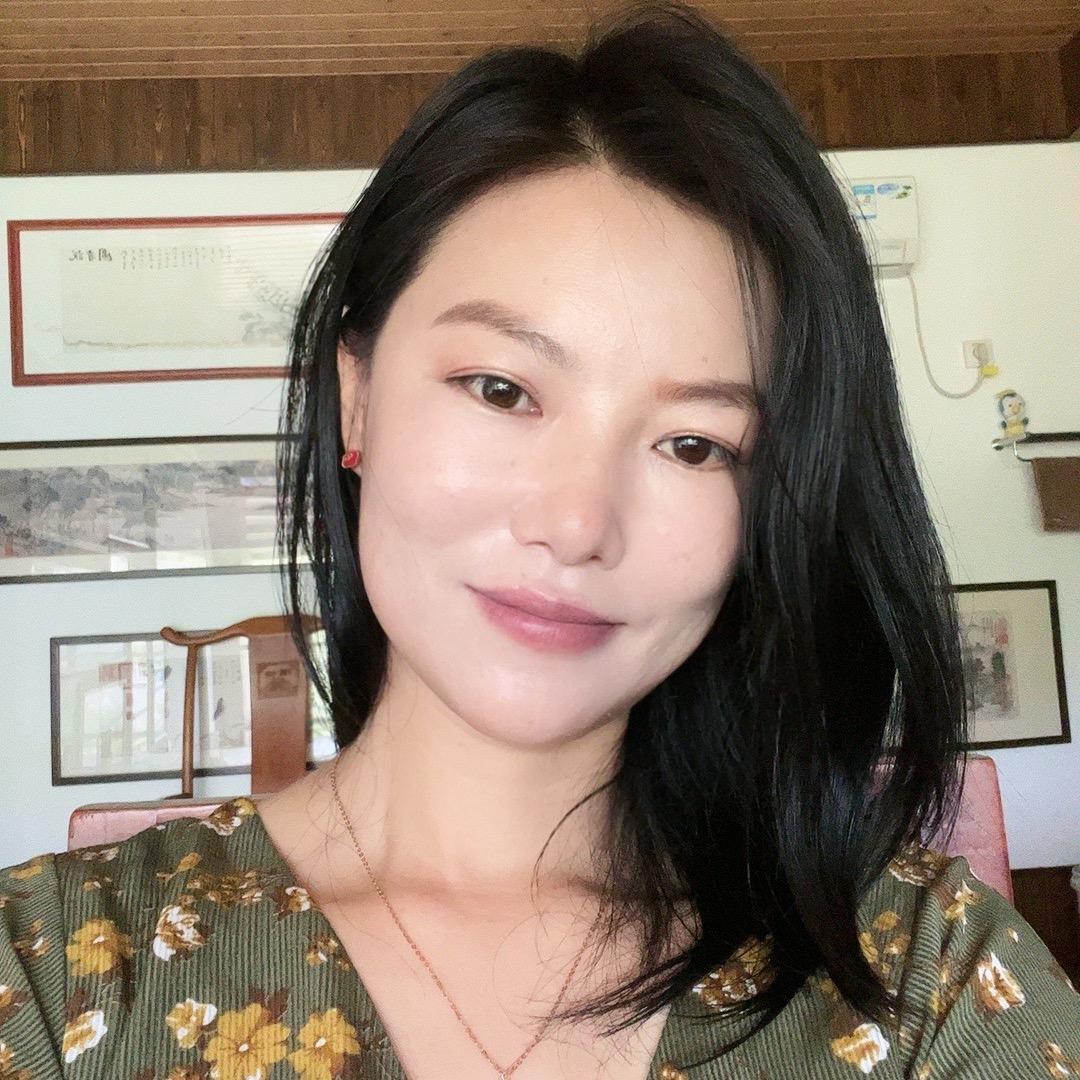 小娜娜晚上8点开播