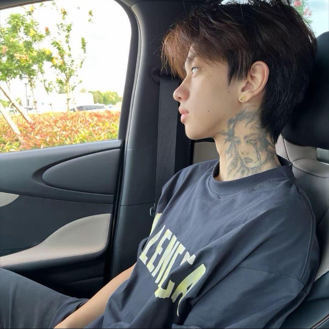 小张心想柿cheng👸