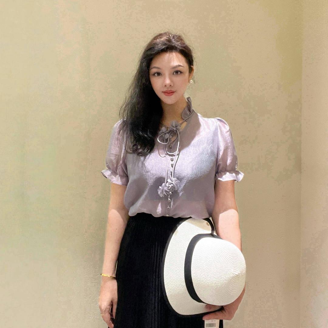 薇迎嘉嘉直播中