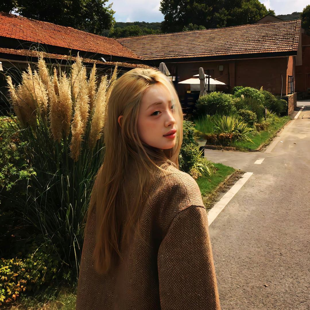 LL 🐰