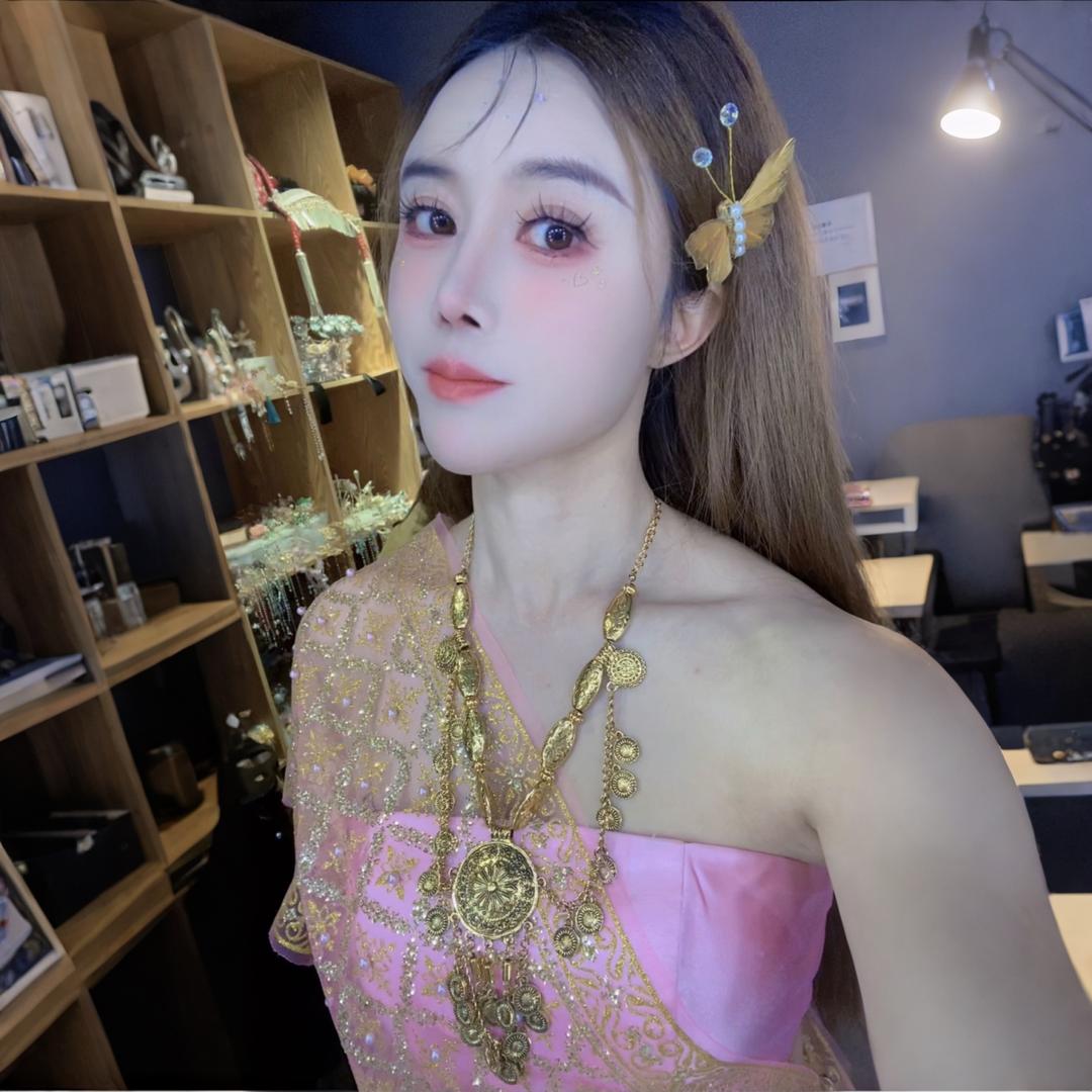 凌凌💃