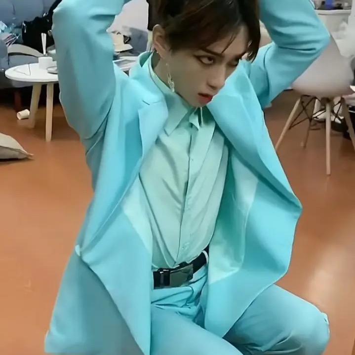 ㅤㅤㅤㅤㅤ   ㅤㅤㅤㅤ