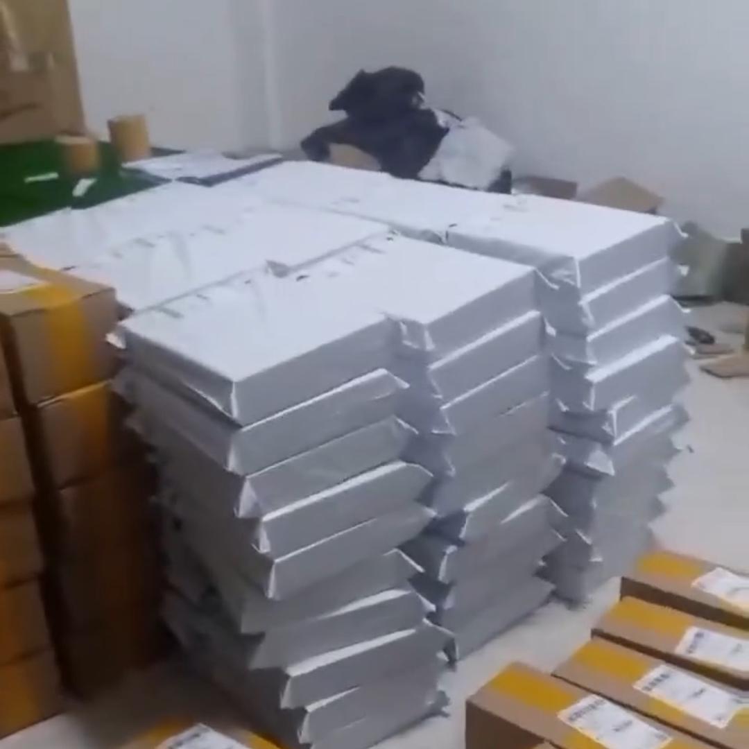 邓贵元百仕皮具严选铺