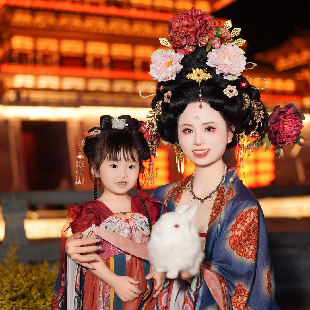 学生小黎妈妈