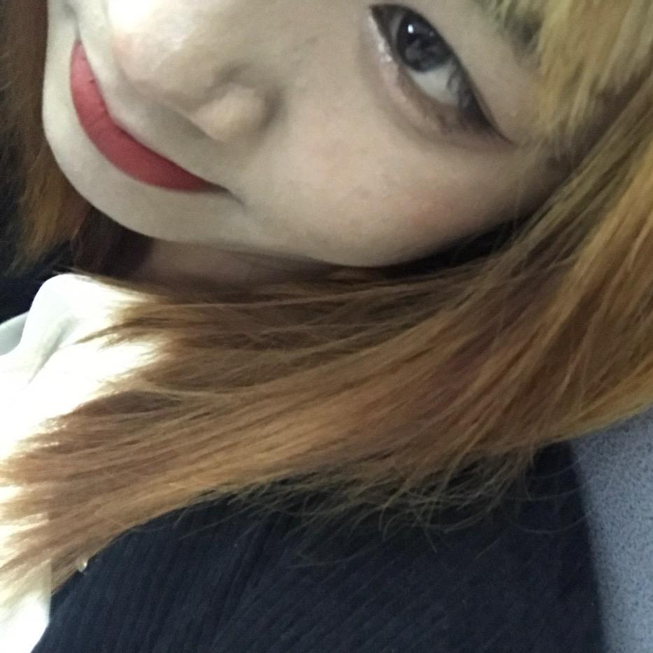 小玲.