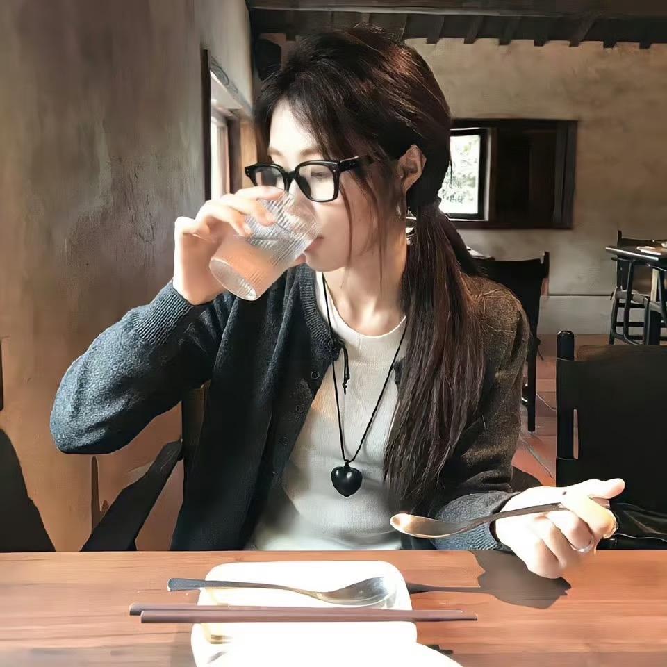 小孩儿😈