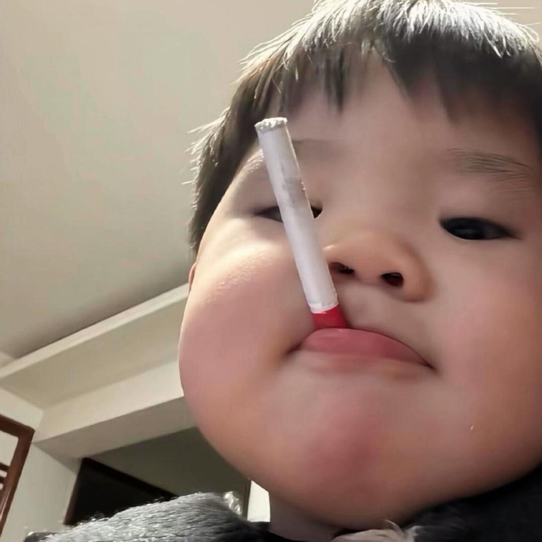 小困神^