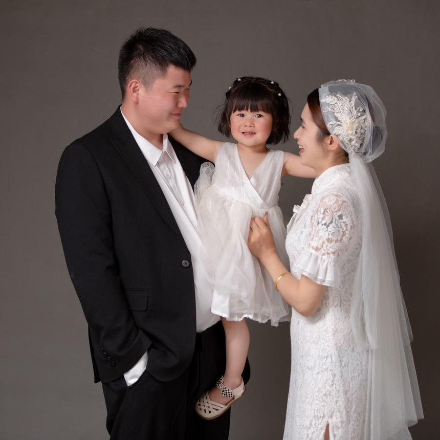 屏边百加百-李豪