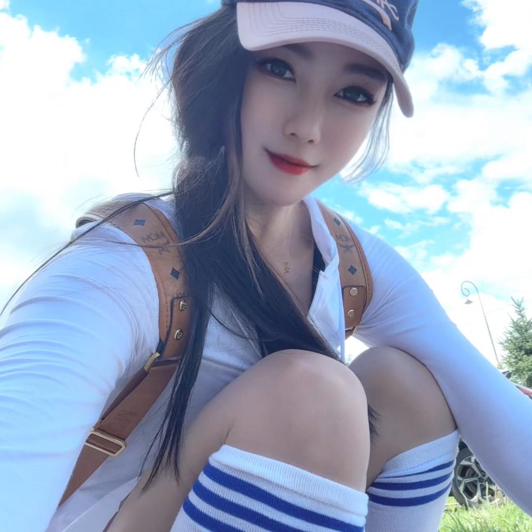 苏坚强。。