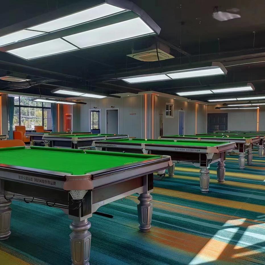 夺金台球俱乐部