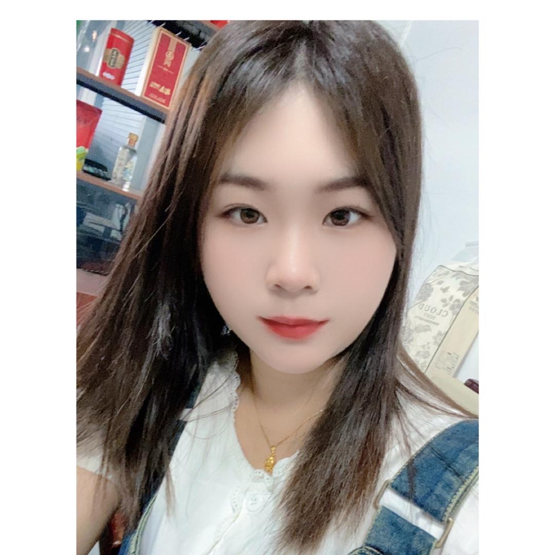 睿成二手车 晨姐