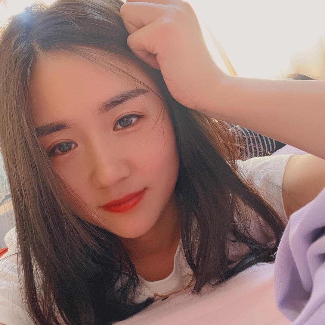 @王 媌  媌