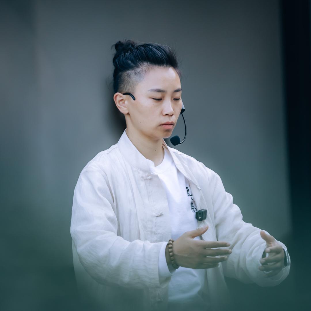 站桩冥想施老师