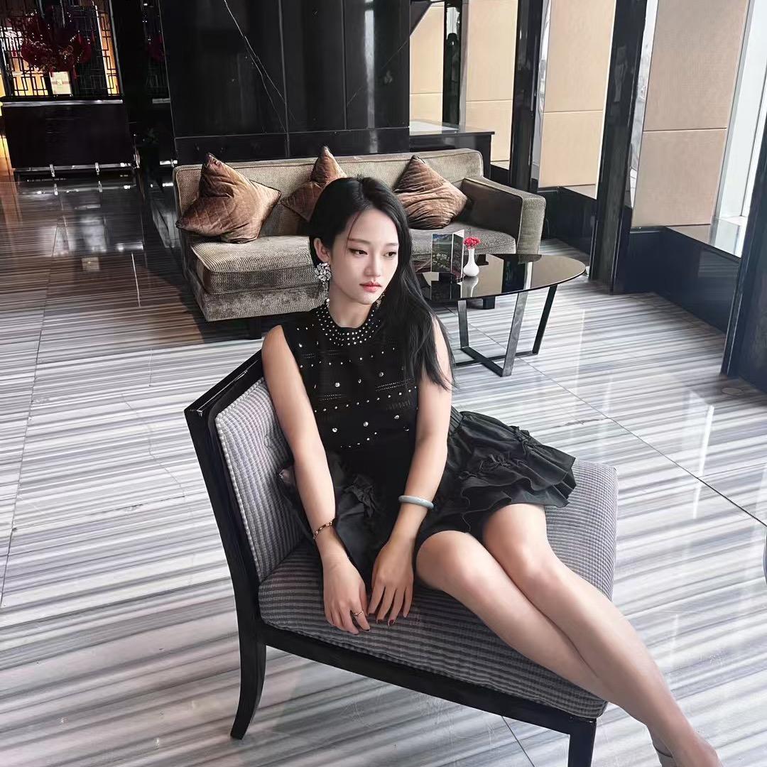 爱新觉罗鲵鱼