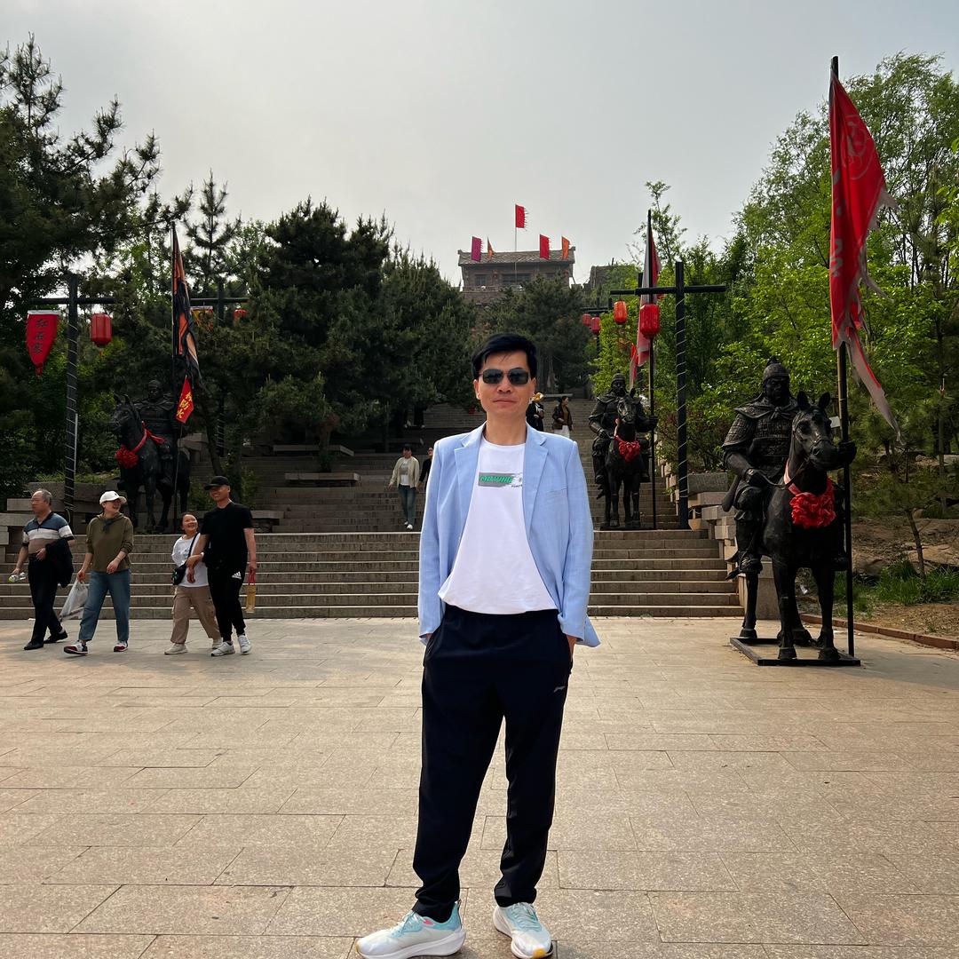 大脚板学舞