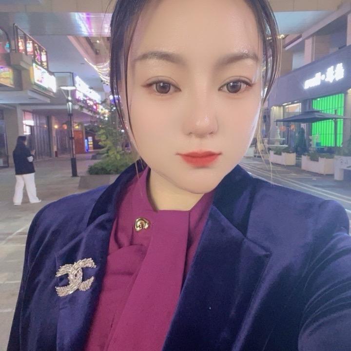 在泸西做餐饮的桃子姐