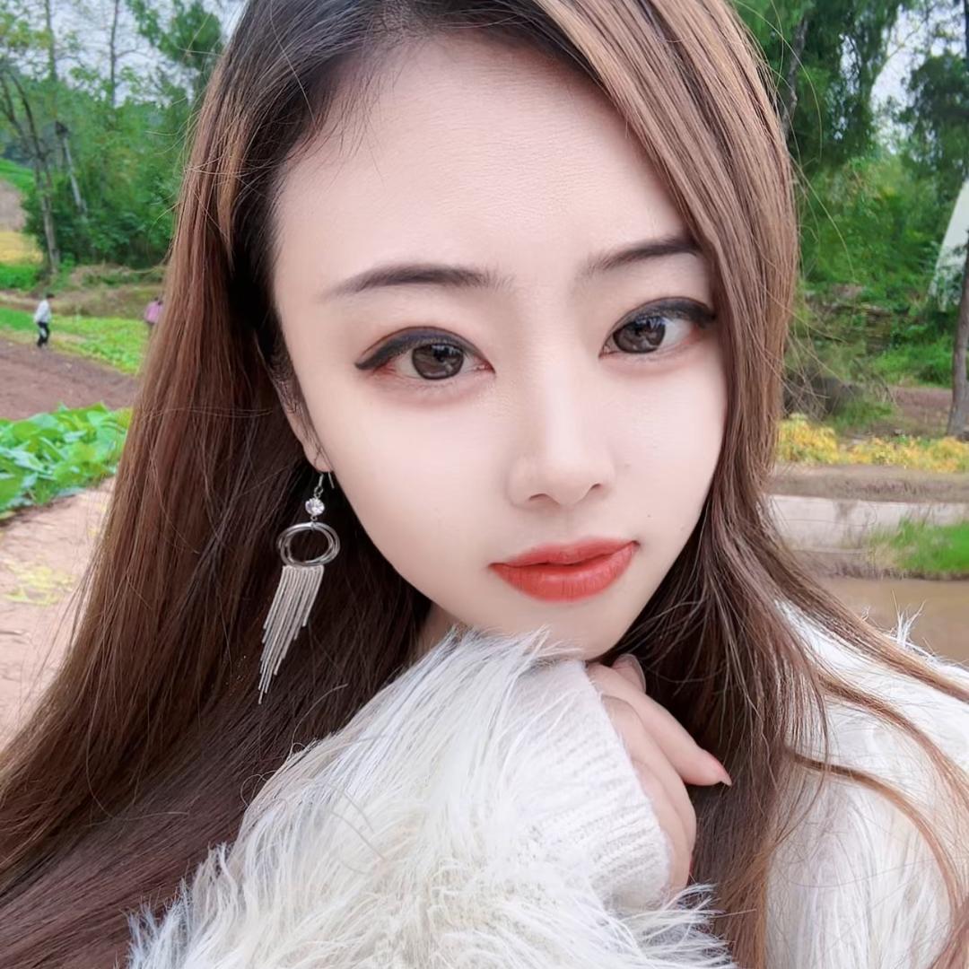 小助理@大龄萍儿ᵈᵃ