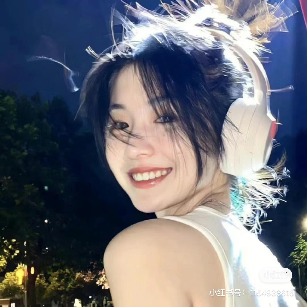 小粥🥣.