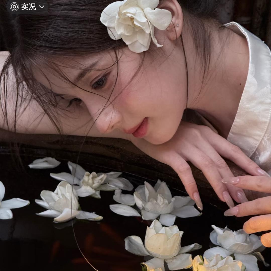 莉莉安旅拍写真(长沙店)官方号