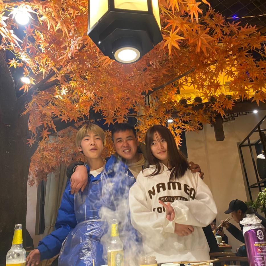 达日谭三富罡砖厂