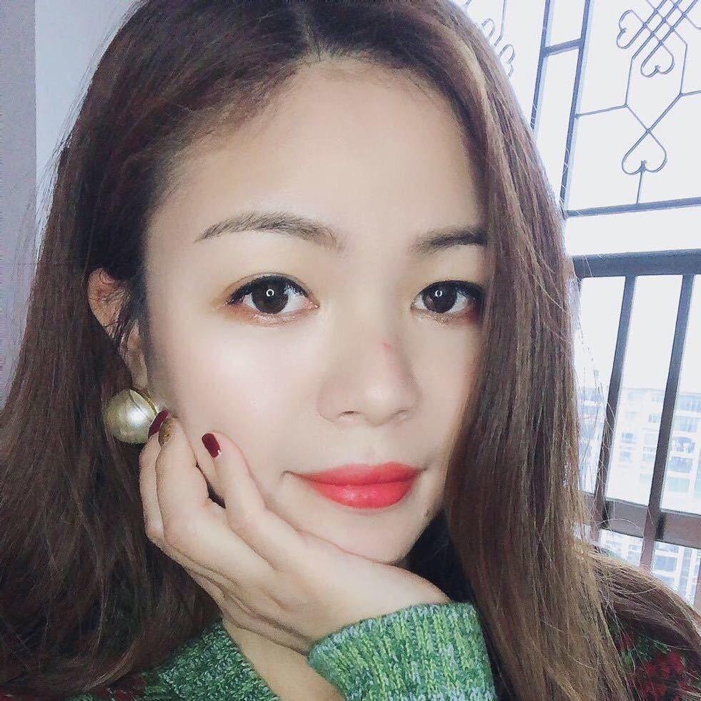 惠惠Li