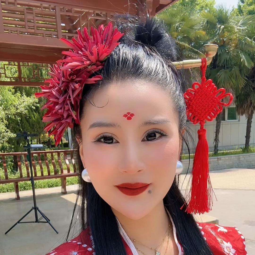 禹州市90后冰冰