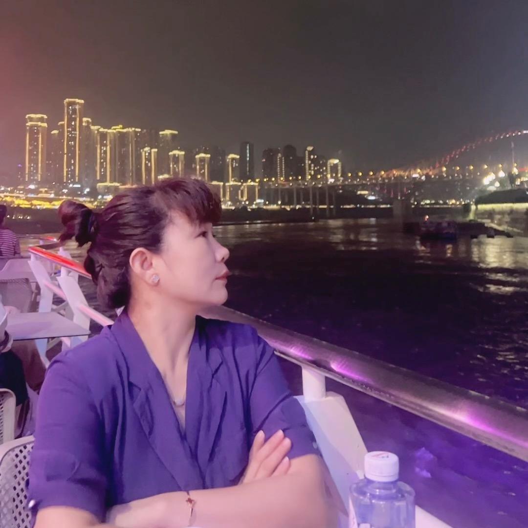 深圳燕子服装店