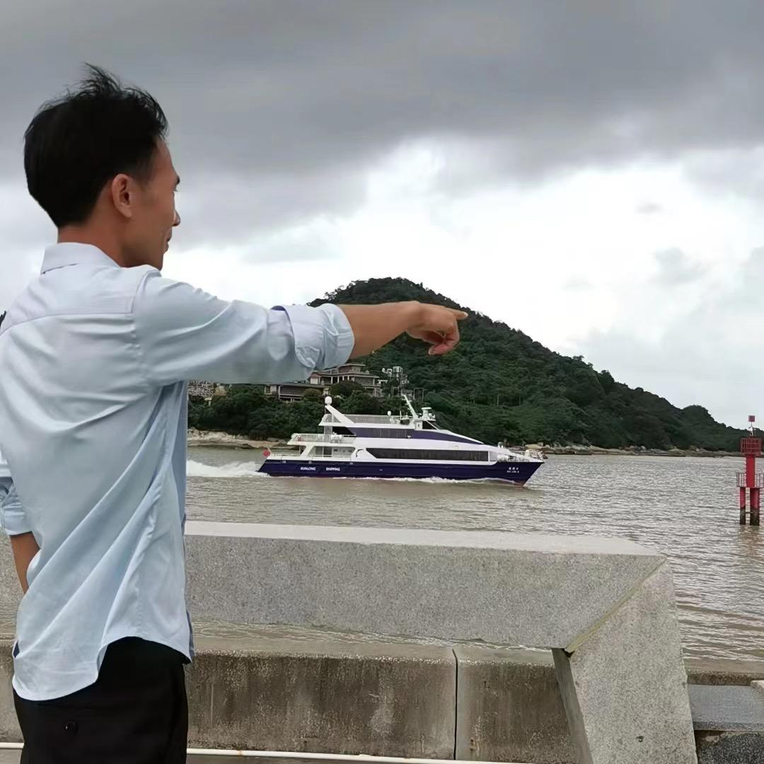 小钟