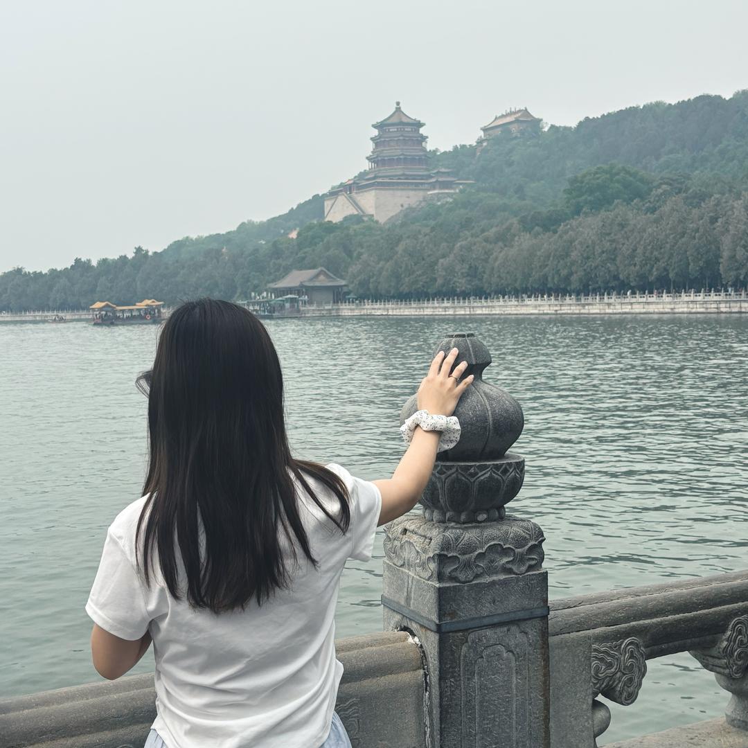 转身已默然