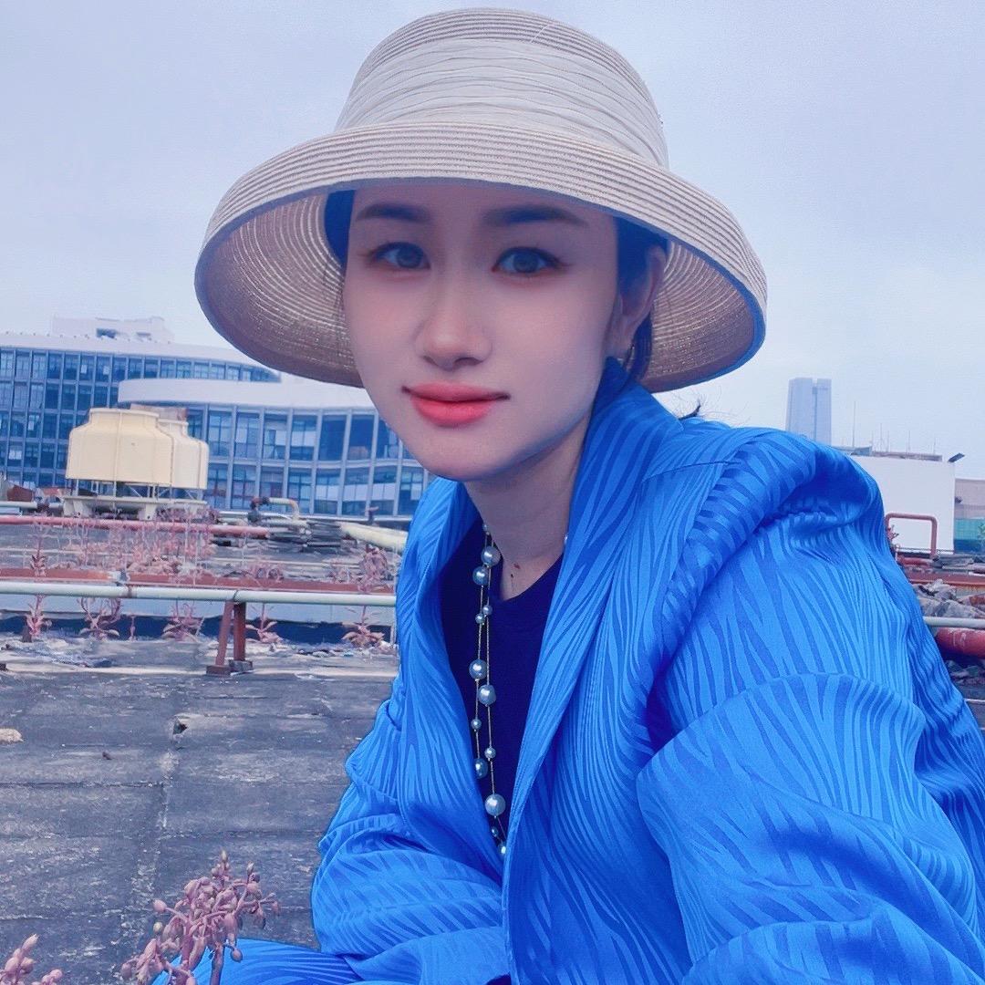 南油海霞女装(小洁 早八午三播)