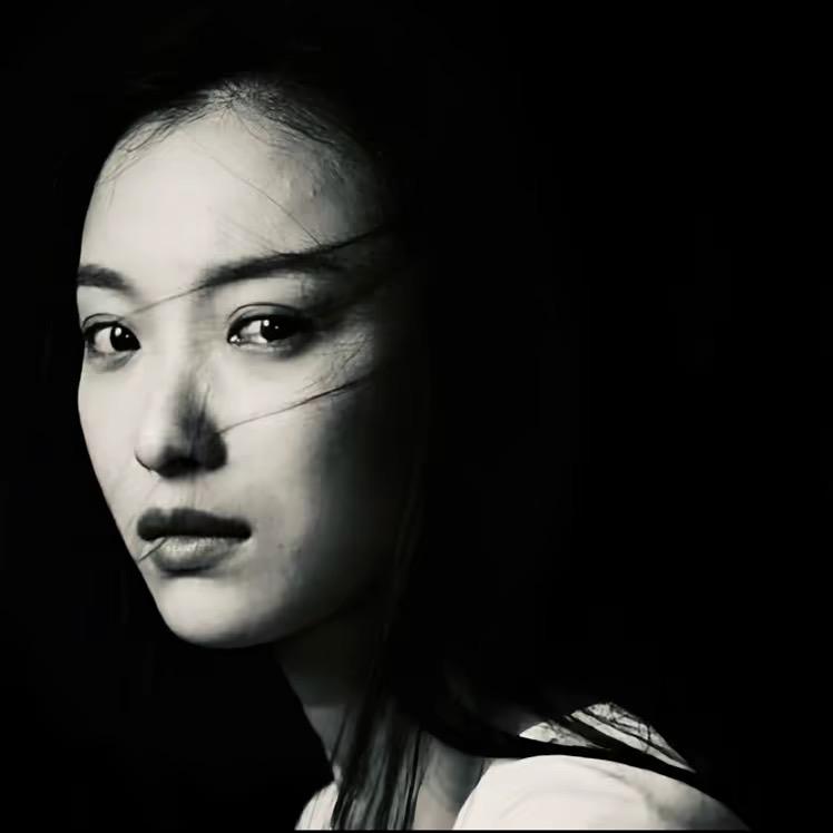 左耳.