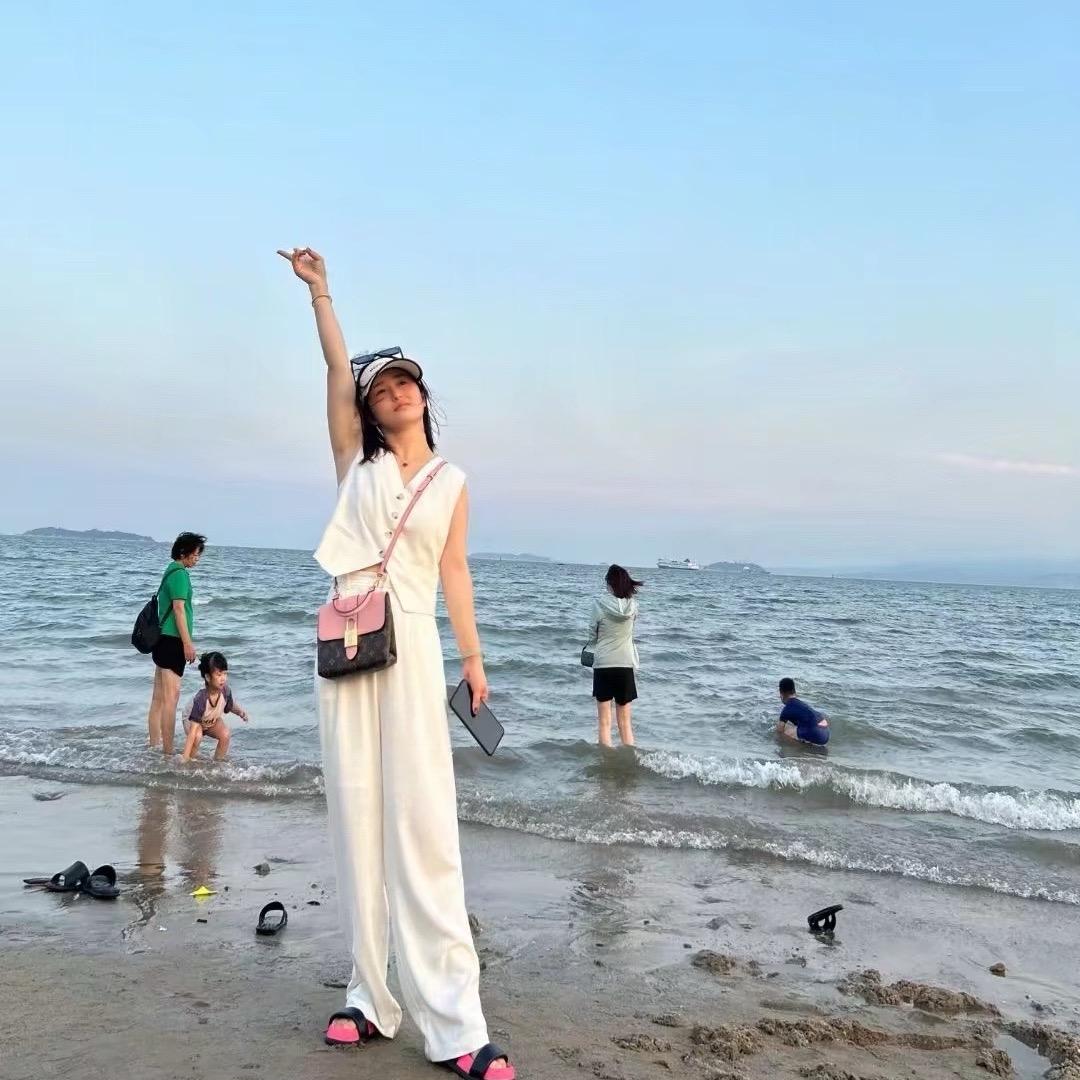 麻薯团子🍡🌻🌻🌻