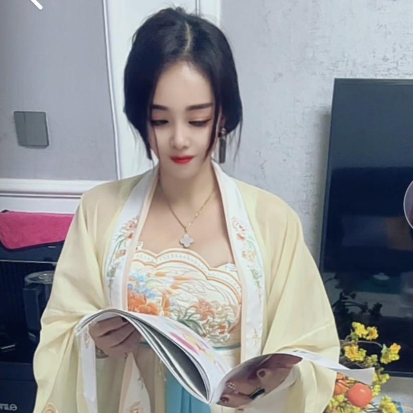 琳琳🌻