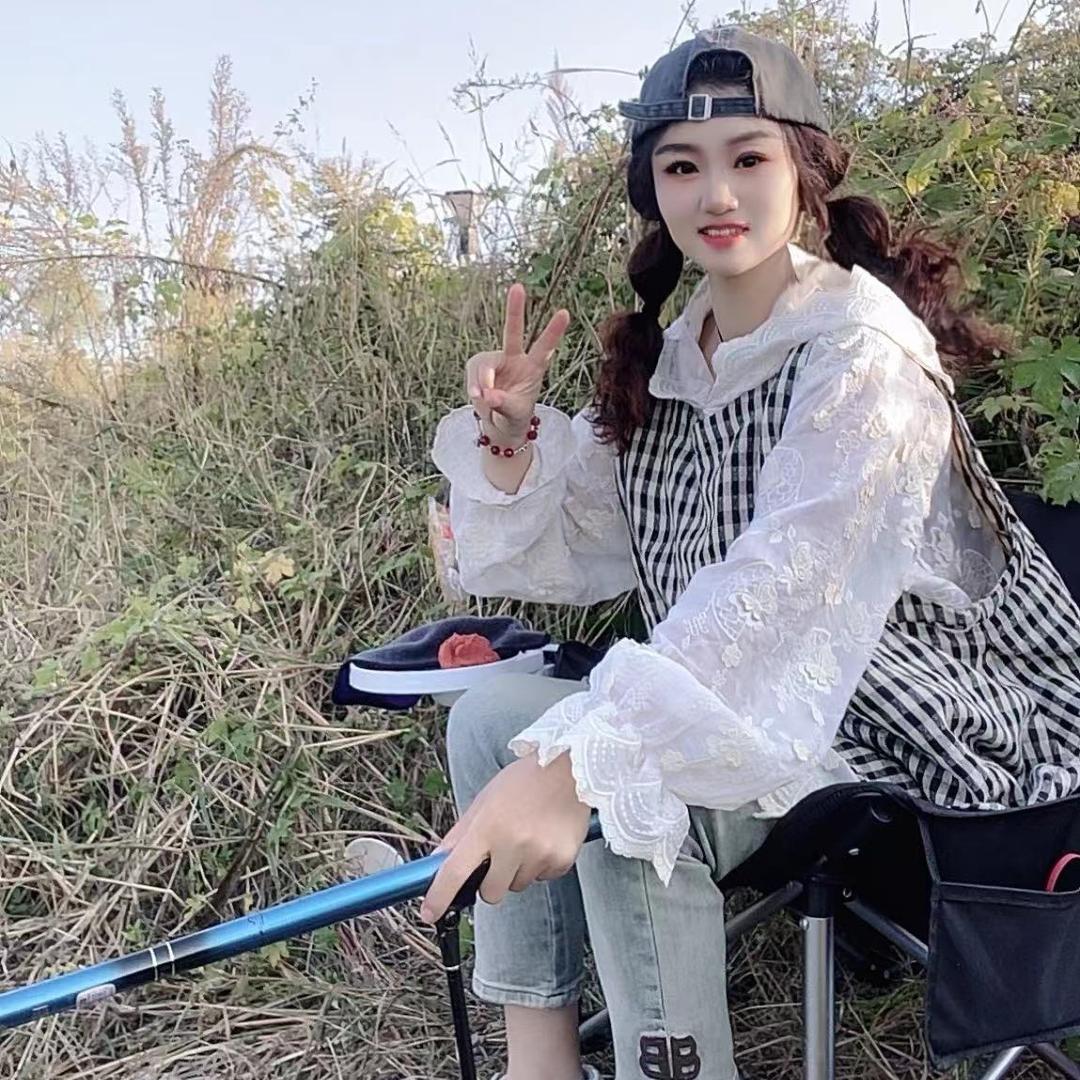 小小明学钓鱼🎣