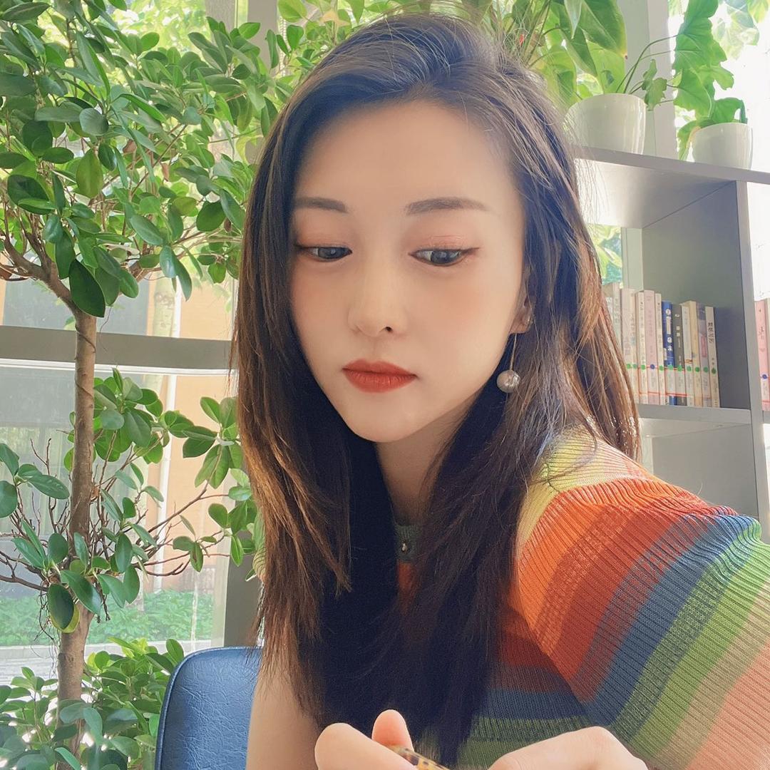 宾淼 Bella