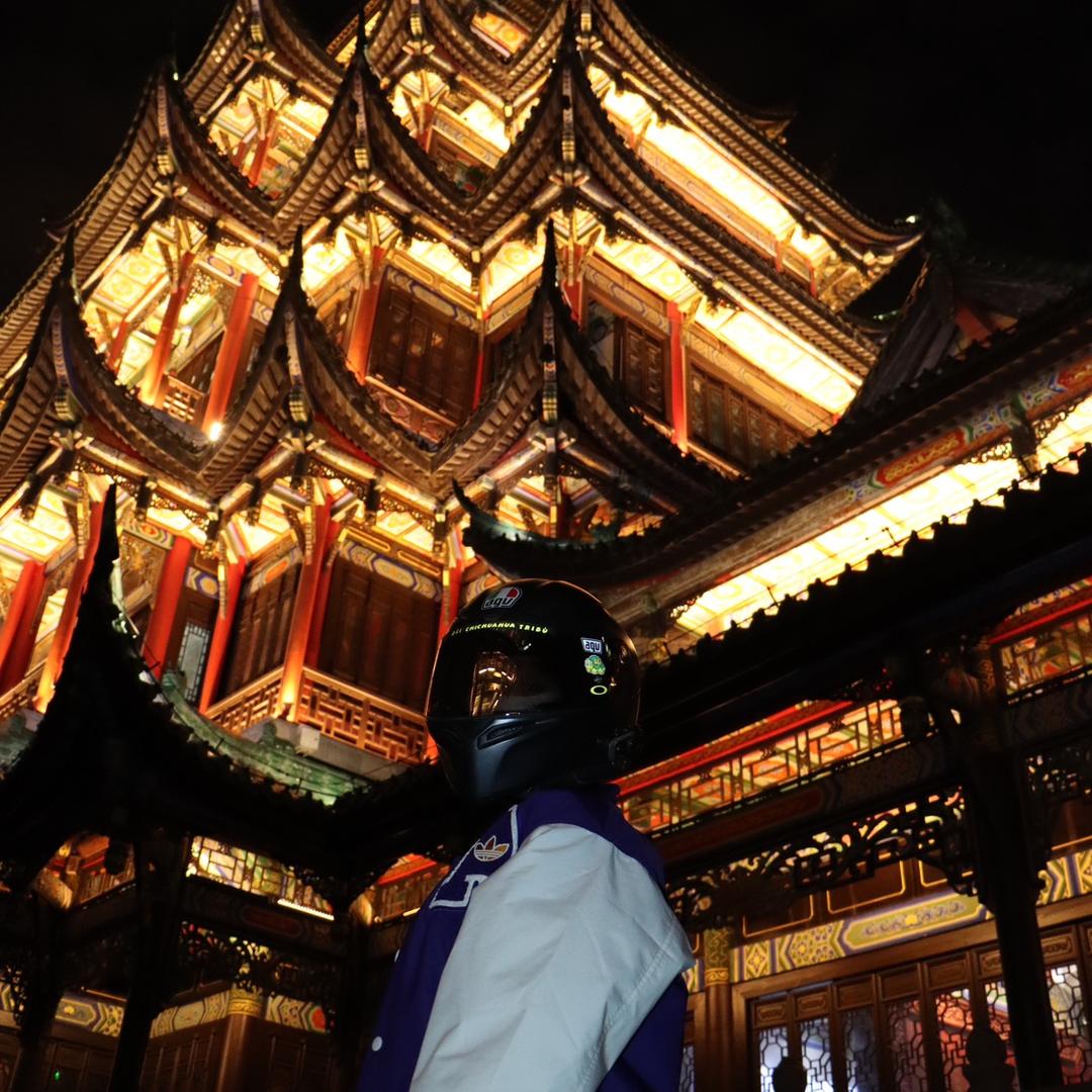李耿直