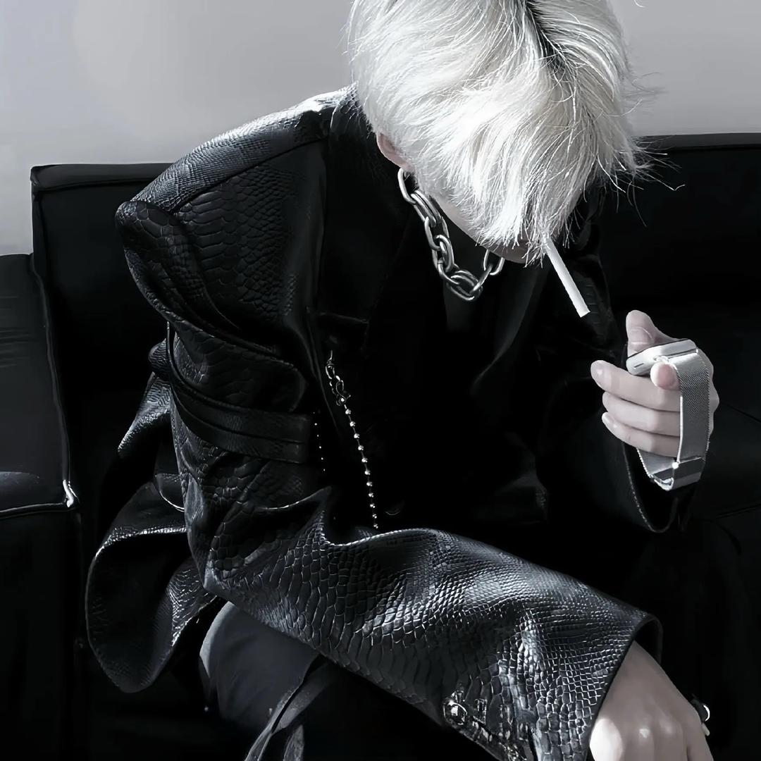 张起灵