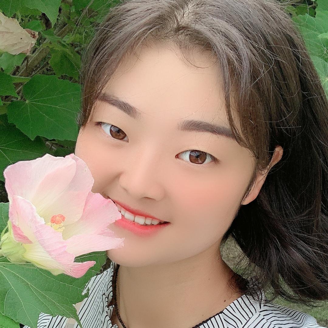 👧架子工 🔱小 陈